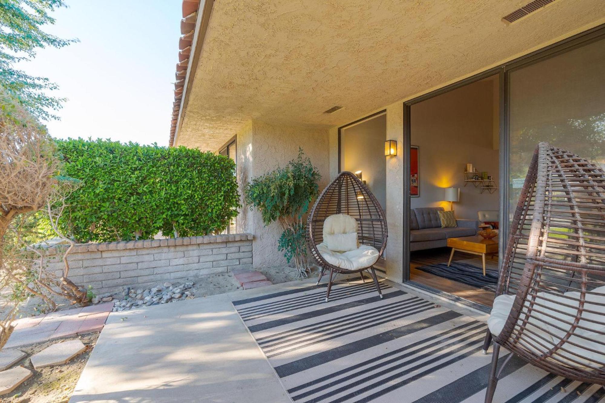 Serenity In The Sands A Modern Desert Retreat Apartment Palm Springs Exterior foto